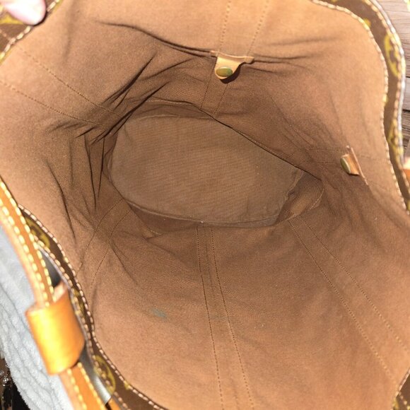 Authentic Louis Vuitton Randonnee - Picture 3 of 16